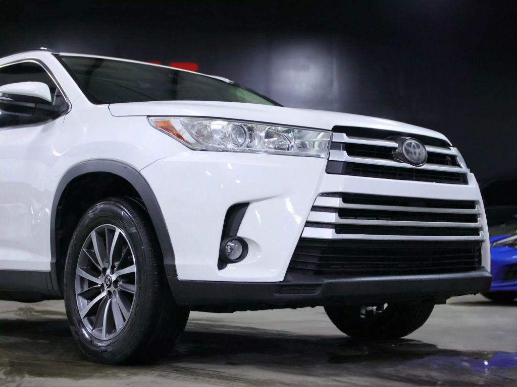 used 2019 Toyota Highlander car, priced at $21,998