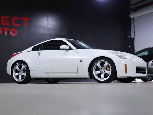 used 2006 Nissan 350Z car, priced at $13,998