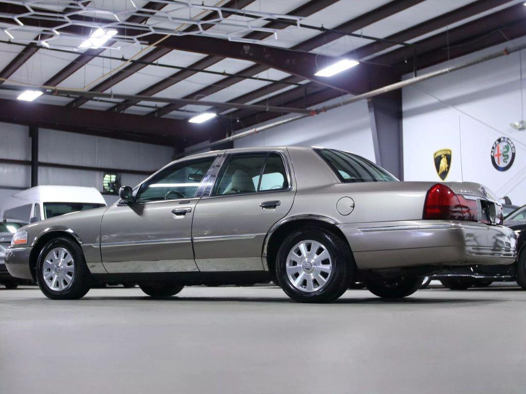 used 2005 Mercury Grand Marquis car, priced at $11,998