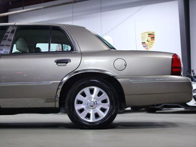 used 2005 Mercury Grand Marquis car, priced at $11,998