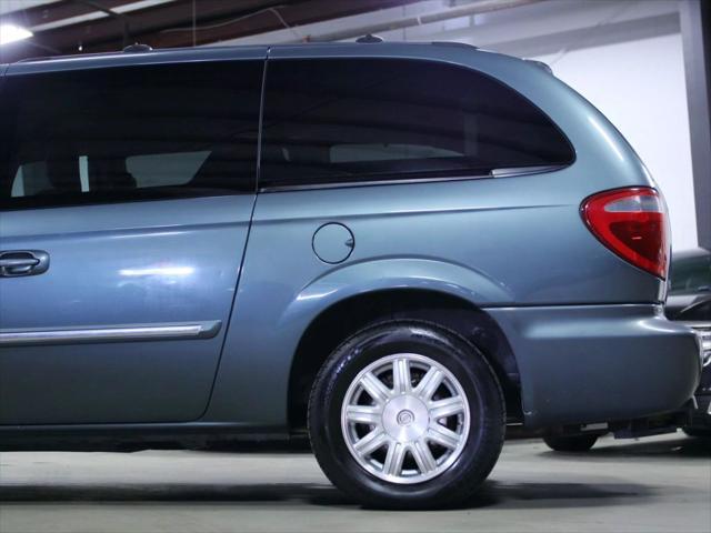 used 2006 Chrysler Town & Country car, priced at $2,998