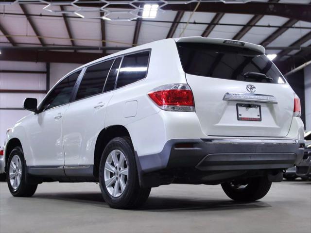 used 2012 Toyota Highlander car, priced at $7,998