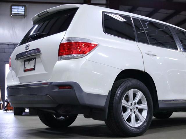 used 2012 Toyota Highlander car, priced at $7,998