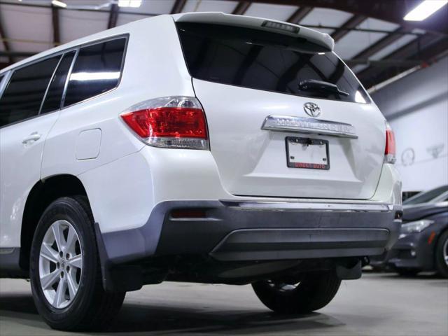 used 2012 Toyota Highlander car, priced at $7,998