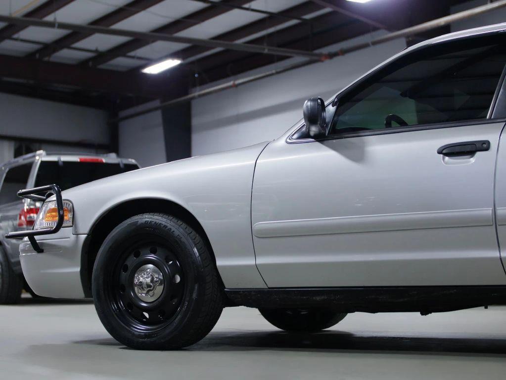 used 2008 Ford Crown Victoria car, priced at $7,998