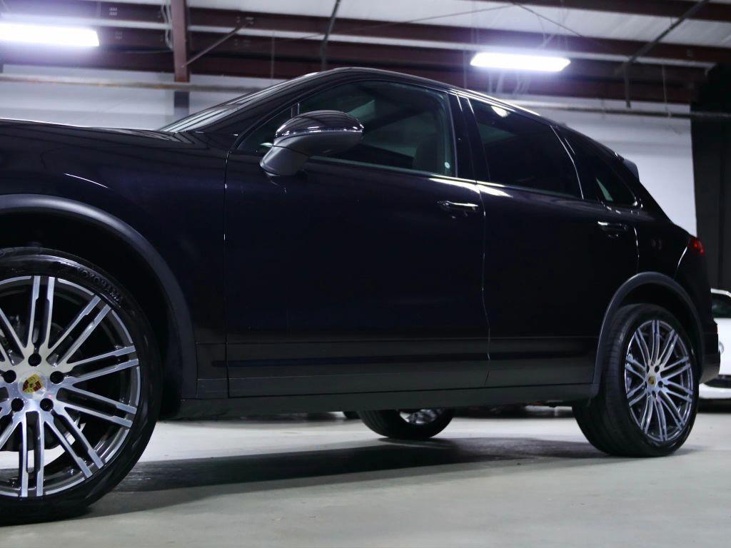 used 2018 Porsche Cayenne car, priced at $28,998