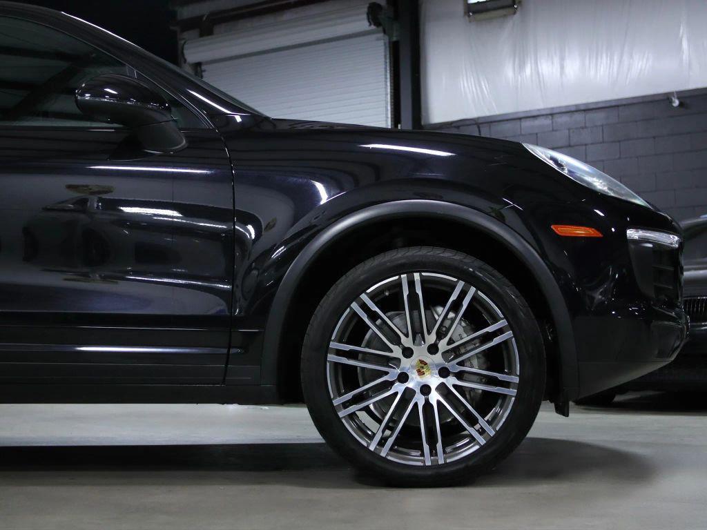 used 2018 Porsche Cayenne car, priced at $28,998