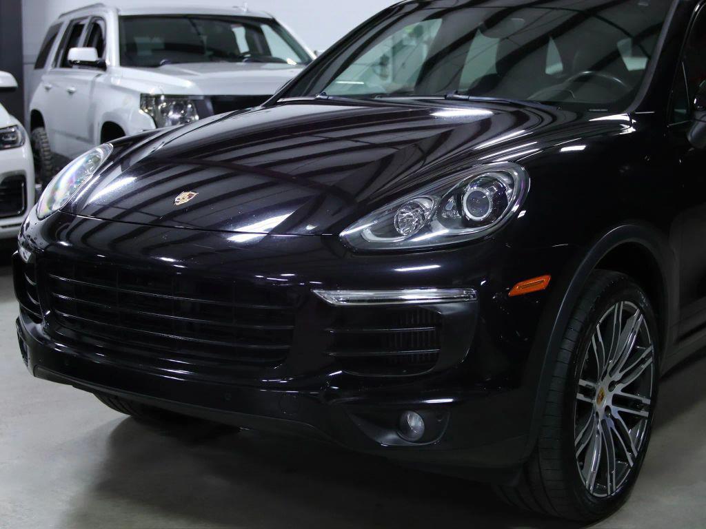used 2018 Porsche Cayenne car, priced at $28,998