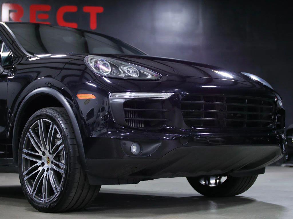 used 2018 Porsche Cayenne car, priced at $28,998