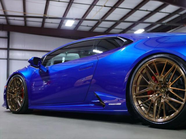 used 2020 Lamborghini Huracan EVO car, priced at $299,998