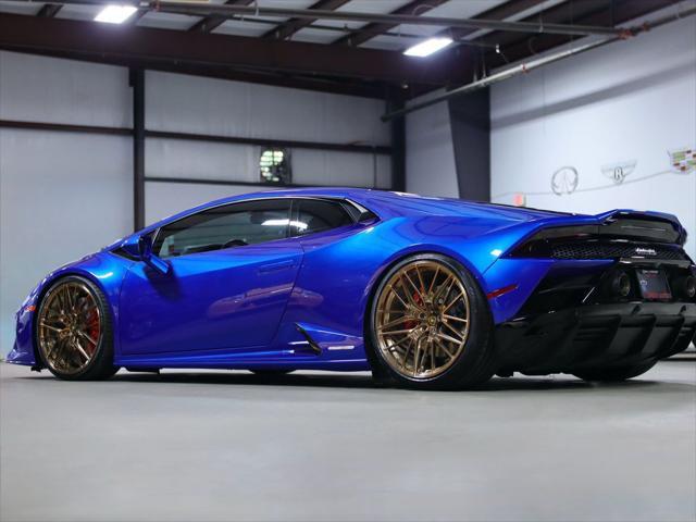 used 2020 Lamborghini Huracan EVO car, priced at $299,998