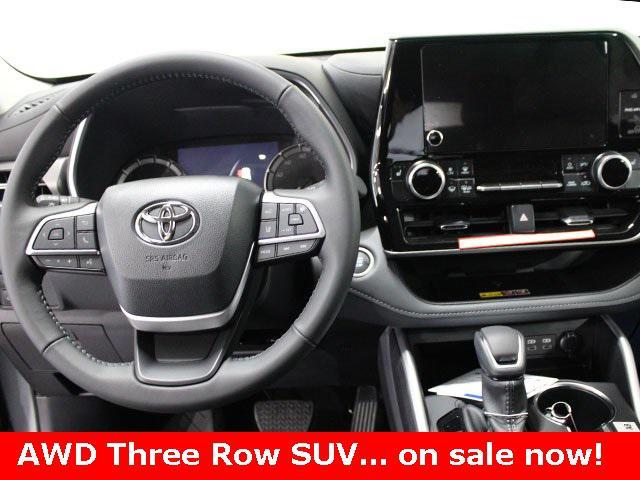 new 2025 Toyota Highlander car, priced at $46,500
