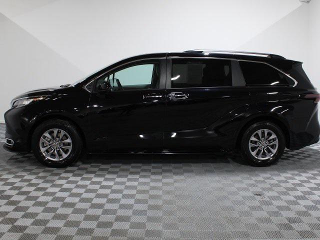 used 2023 Toyota Sienna car, priced at $39,500