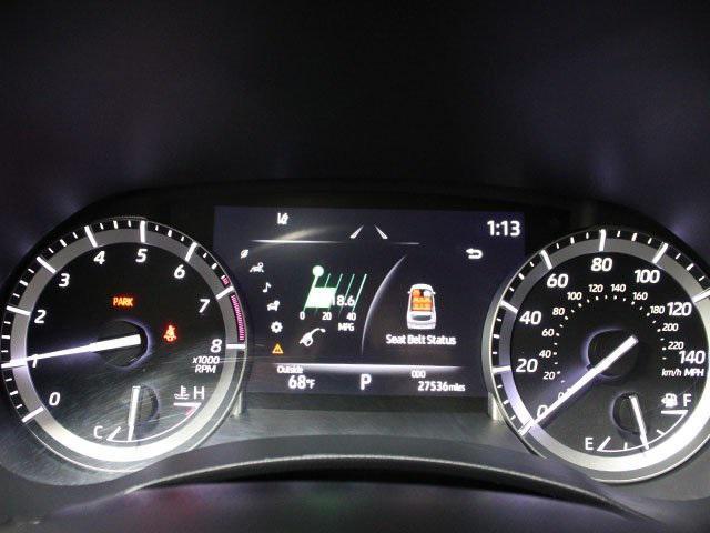 used 2022 Toyota Highlander car, priced at $39,900