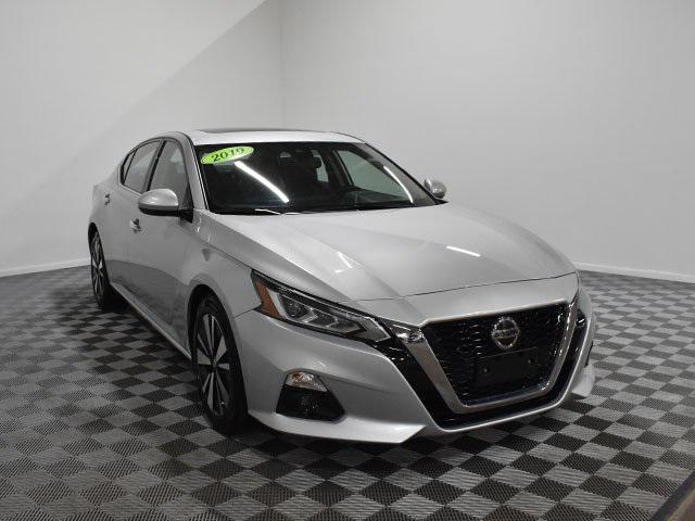 used 2019 Nissan Altima car, priced at $18,000