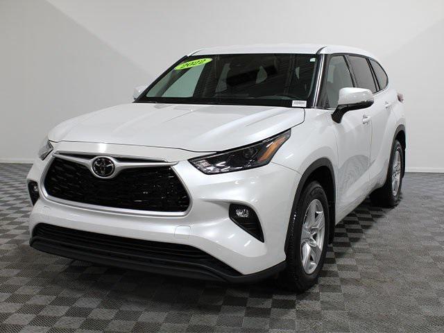 used 2022 Toyota Highlander car, priced at $31,000