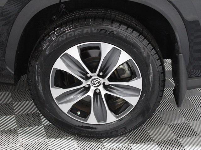 used 2022 Toyota Highlander car, priced at $36,000