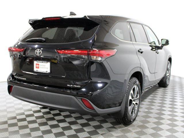 used 2022 Toyota Highlander car, priced at $36,000