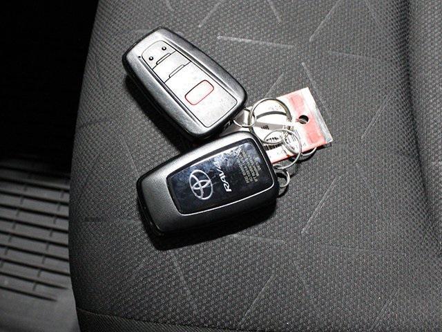 used 2025 Toyota RAV4 Hybrid car, priced at $33,300