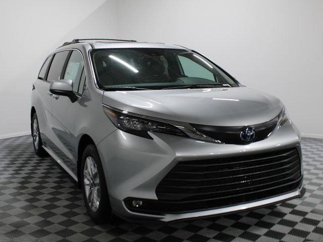 new 2025 Toyota Sienna car, priced at $51,435