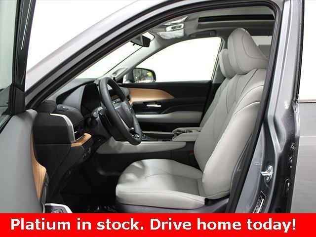 new 2025 Toyota Grand Highlander car, priced at $57,127