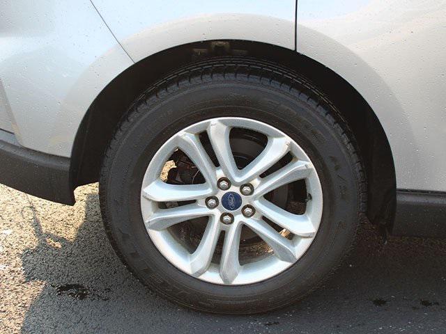 used 2020 Ford Edge car, priced at $17,500