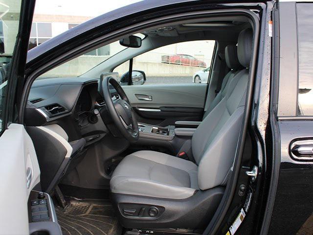 used 2022 Toyota Sienna car, priced at $41,900