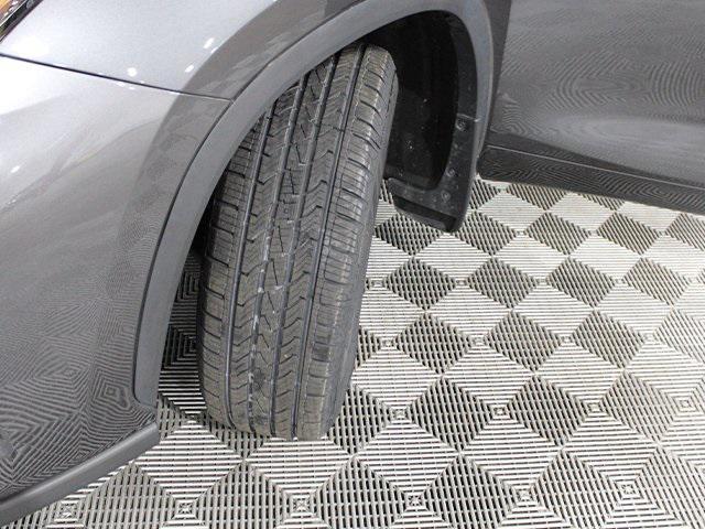 used 2022 Toyota Highlander car, priced at $36,000