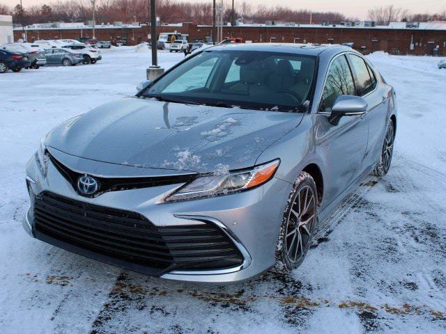 used 2023 Toyota Camry Hybrid car, priced at $33,000