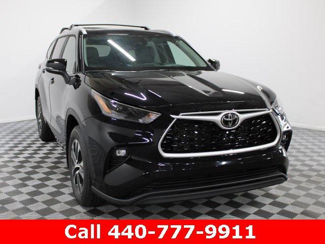 new 2026 Toyota Highlander car, priced at $47,828
