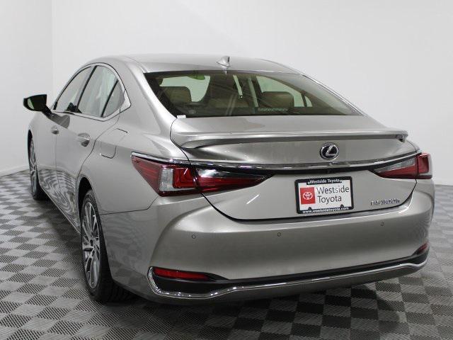 used 2019 Lexus ES 300h car, priced at $20,400
