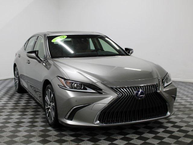 used 2019 Lexus ES 300h car, priced at $20,400