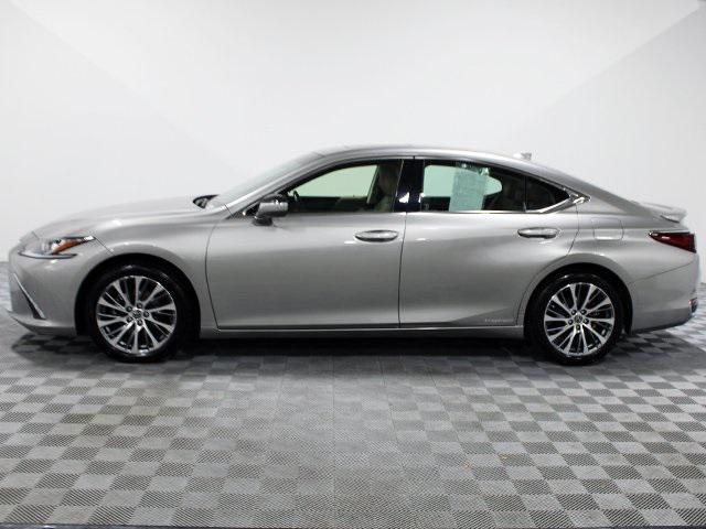 used 2019 Lexus ES 300h car, priced at $20,400