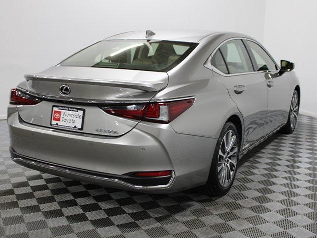 used 2019 Lexus ES 300h car, priced at $20,400