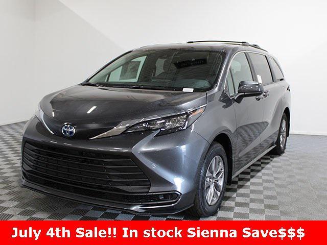 new 2025 Toyota Sienna car, priced at $41,400