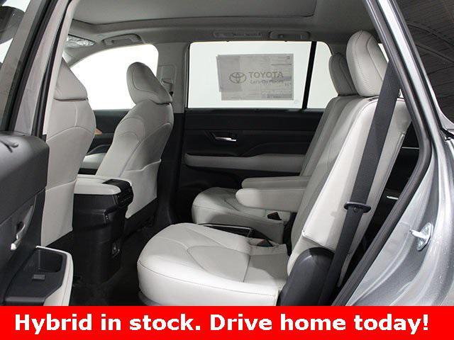 new 2025 Toyota Grand Highlander car, priced at $56,372