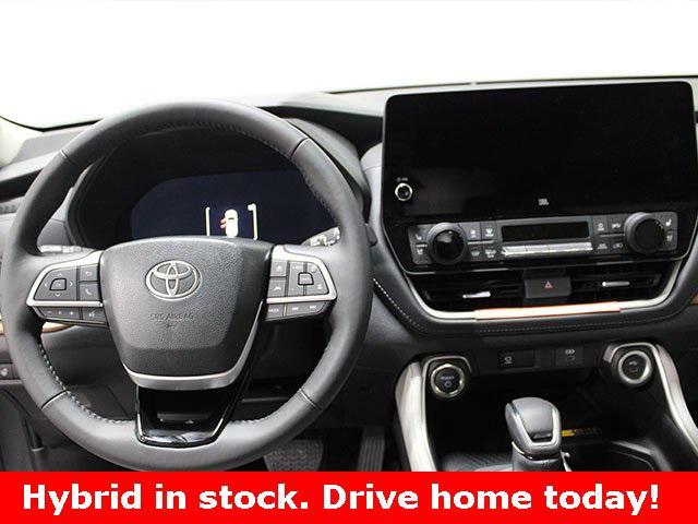 new 2025 Toyota Grand Highlander car, priced at $56,372