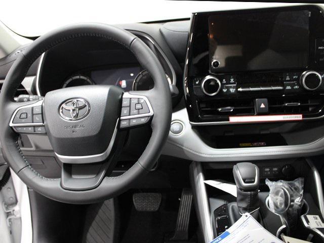 new 2026 Toyota Highlander car, priced at $46,950