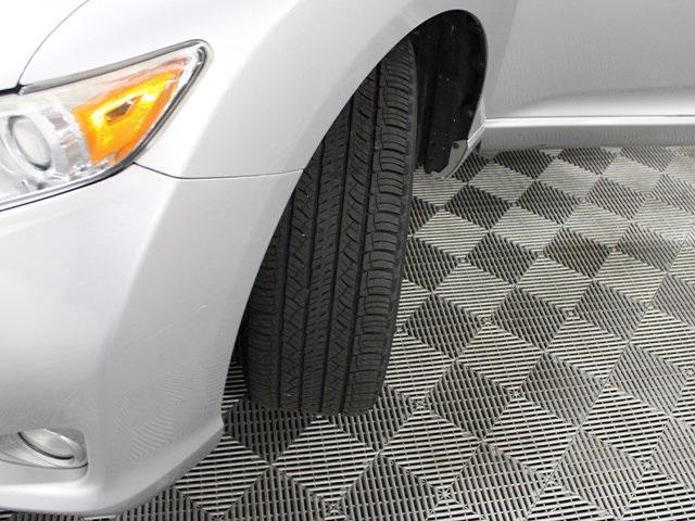 used 2009 Toyota Venza car, priced at $10,900