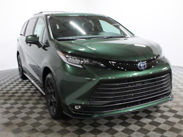 new 2025 Toyota Sienna car, priced at $52,545