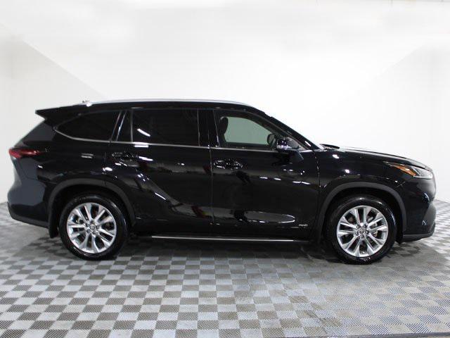 used 2024 Toyota Highlander Hybrid car, priced at $54,000