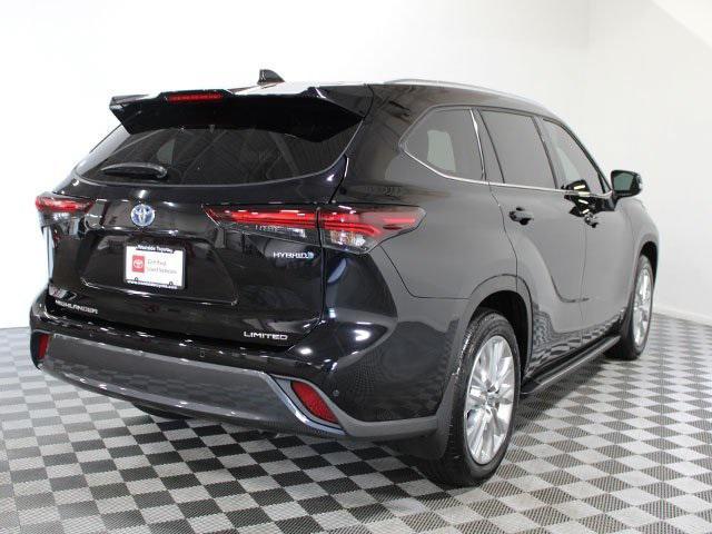 used 2024 Toyota Highlander Hybrid car, priced at $54,000