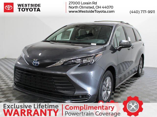 new 2025 Toyota Sienna car, priced at $41,971