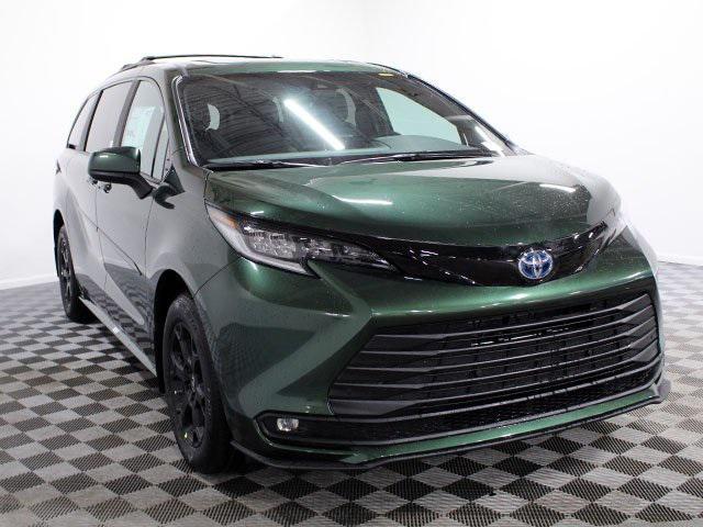 new 2025 Toyota Sienna car, priced at $52,425