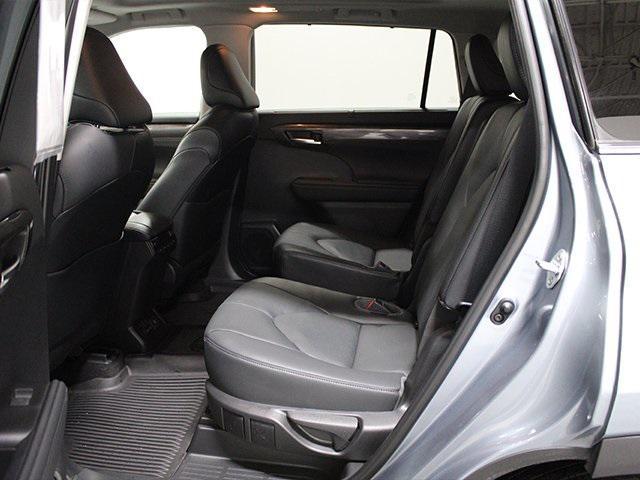 used 2023 Toyota Highlander car, priced at $46,500