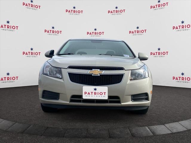 used 2014 Chevrolet Cruze car, priced at $6,645