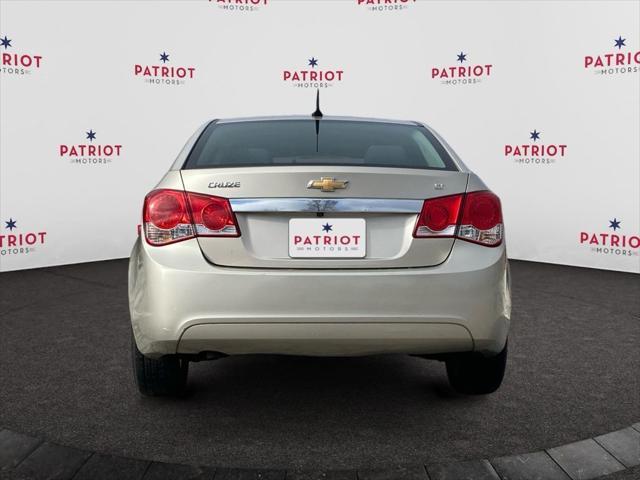 used 2014 Chevrolet Cruze car, priced at $6,645