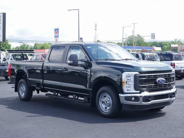 new 2024 Ford F-250 car, priced at $47,814