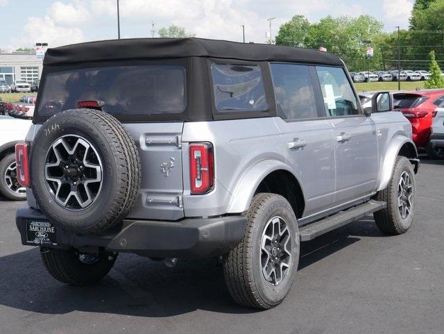 new 2024 Ford Bronco car, priced at $49,033