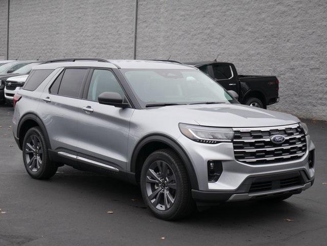 new 2025 Ford Explorer car, priced at $45,705